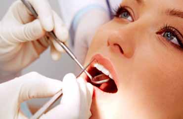 Чувствительные зубы – причины, методы лечения