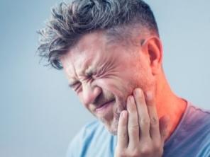 Болить зуб? Причини, симптоми та лікування зубного болю